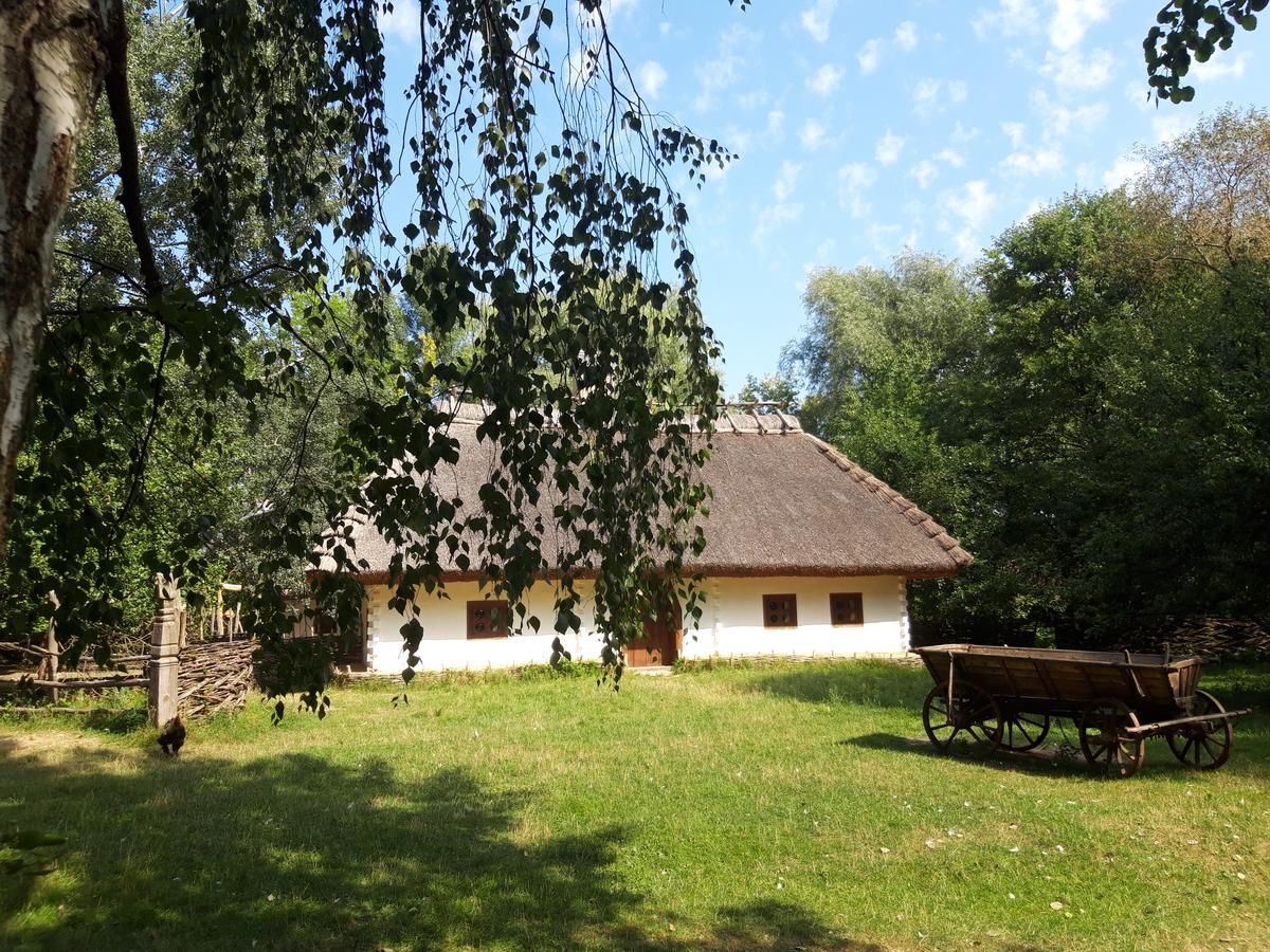 Отель Мамаєва Слобода Киев-38