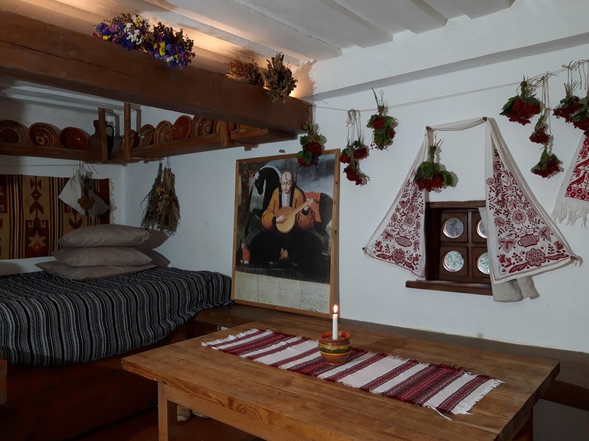 Отель Мамаєва Слобода Киев-44