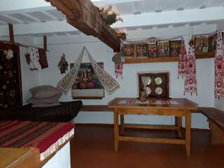 Отель Мамаєва Слобода Киев Большой двухместный номер с 1 кроватью-5