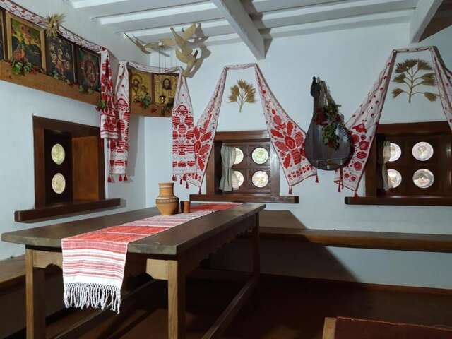 Отель Мамаєва Слобода Киев-52