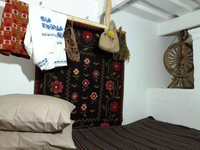 Отель Мамаєва Слобода Киев-53